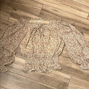 Floral Off-Shoulder Blouse